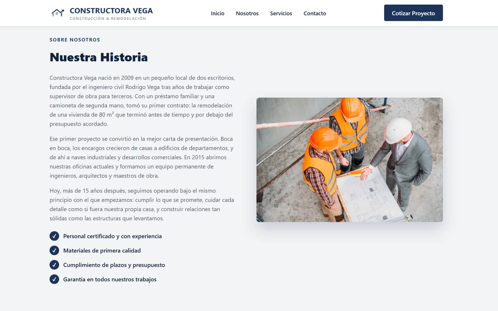 Concepto de sitio para Constructora Vega — pantalla 2 de 3